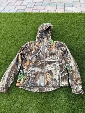 NEW Rustic Ridge Camo Hunting Jacket Youth M Hooded Waterproof Coat